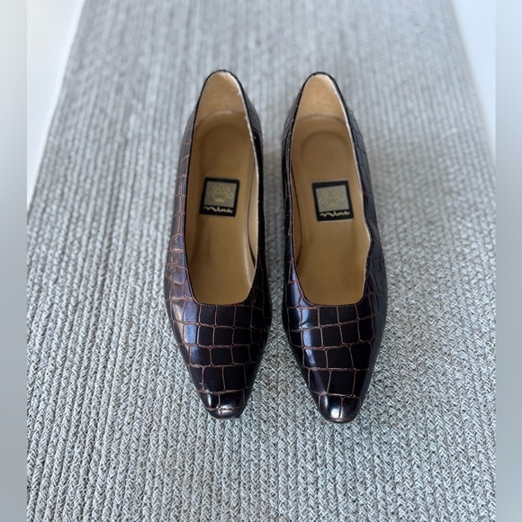 Vintage Shoes - Vintage Nina Dark Brown Crocodile Patent Low Block Heel Ballet Flats Sz 7.5